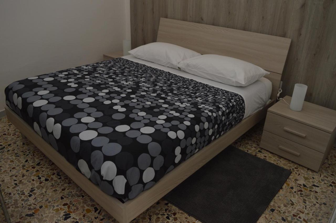 Apartment Punto Zero Syracuse Luaran gambar